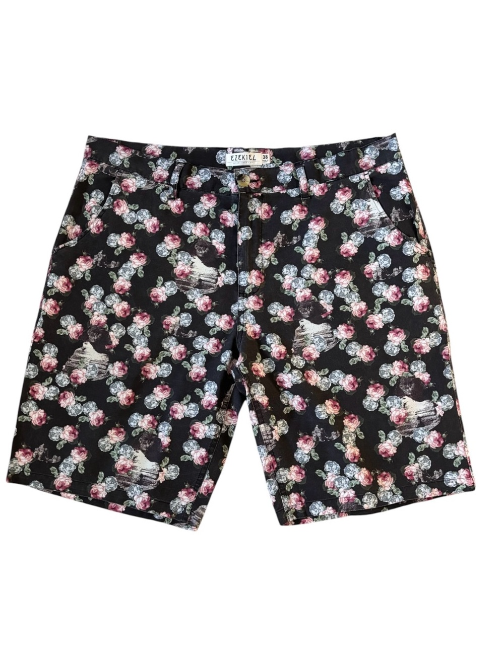 Ezekiel Men’s Black Shorts with Pink & White Floral Accents Size 38